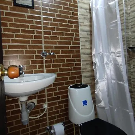 Santys House Melgar Apartamento Amoblado Para 6 Personas Exterior photo