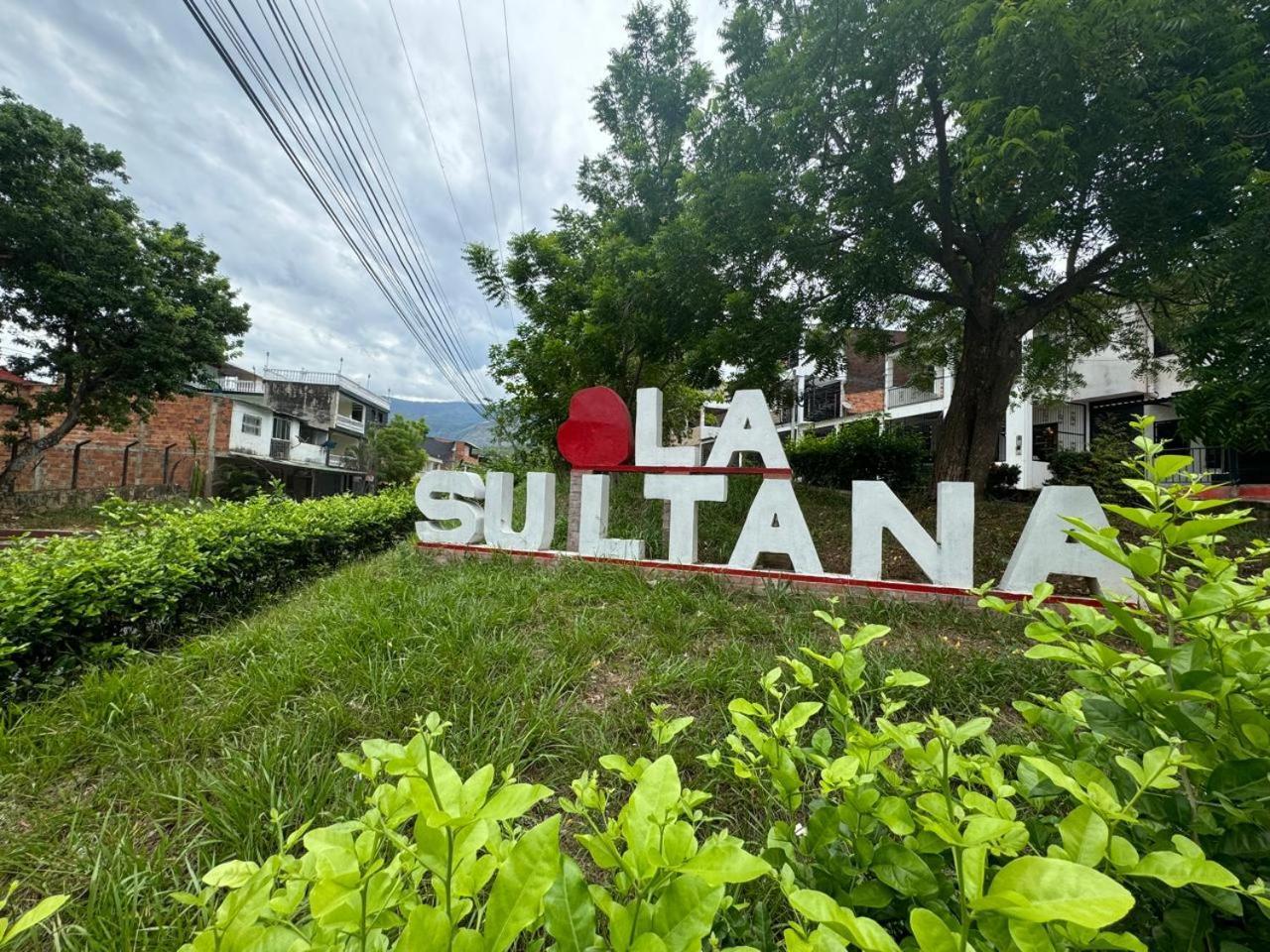 Santys House Amoblado 6 Personas Apartment Melgar