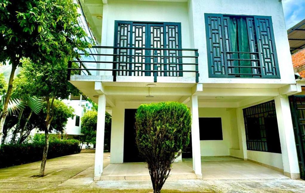 Santys House Amoblado 6 Personas Apartment